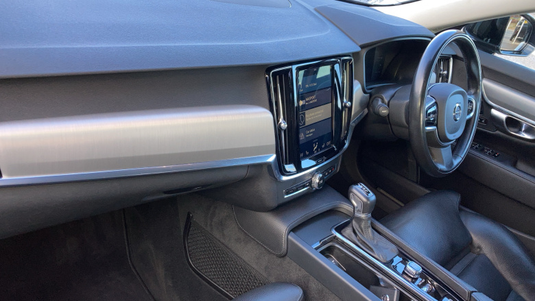 Volvo S90 2.0 D4 Momentum Pro 4dr Geartronic Diesel Saloon